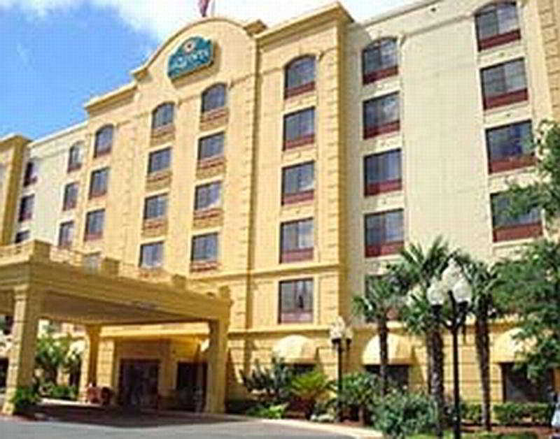 La Quinta & By Wyndham Downtown 3*